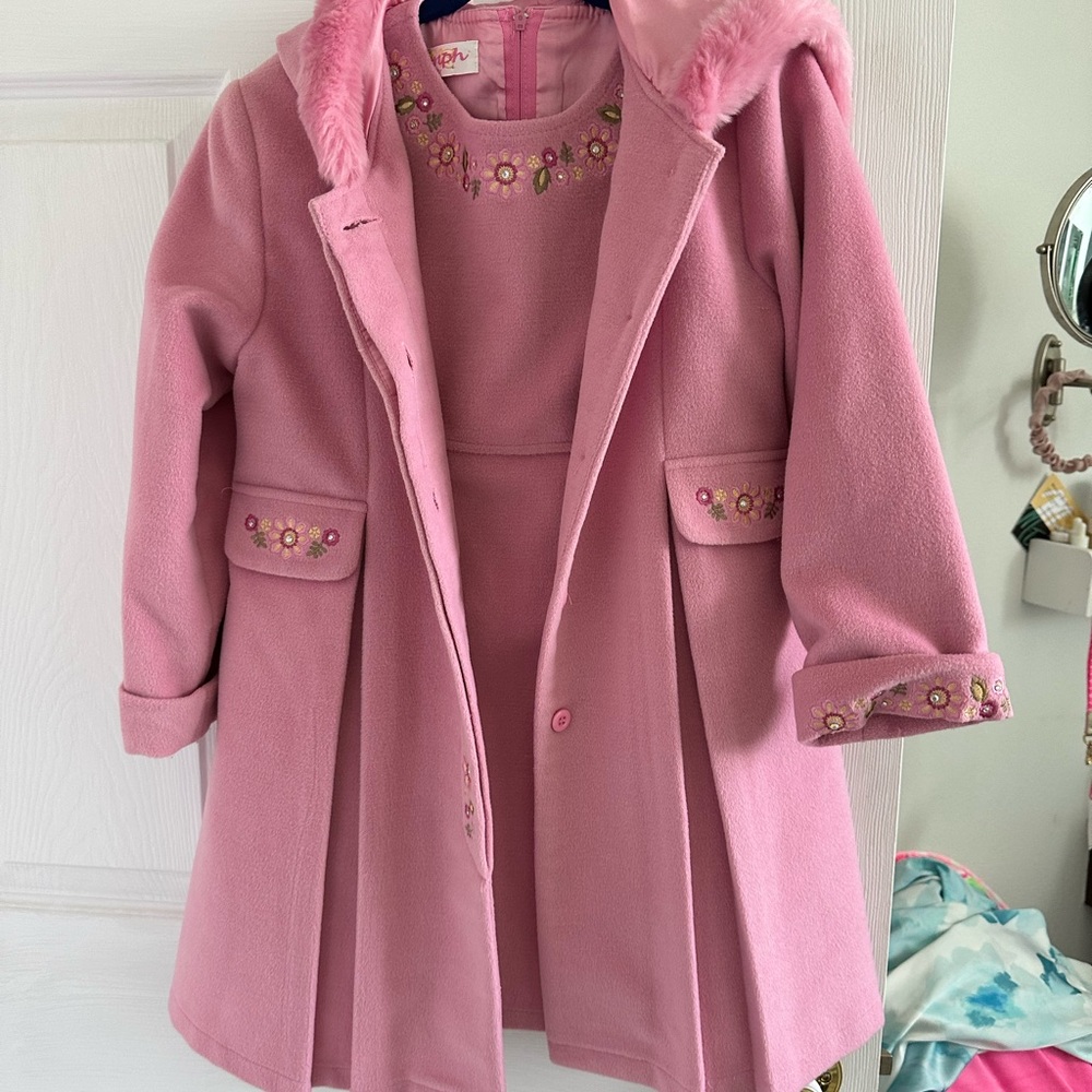 Gorgeous OOMPH girls‎ coat and dress …..size 4/5 pink with flowers EEUC